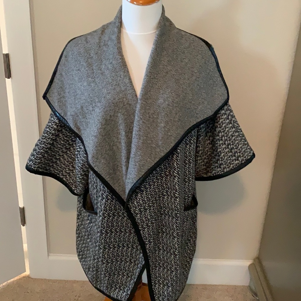 Medium shawl
